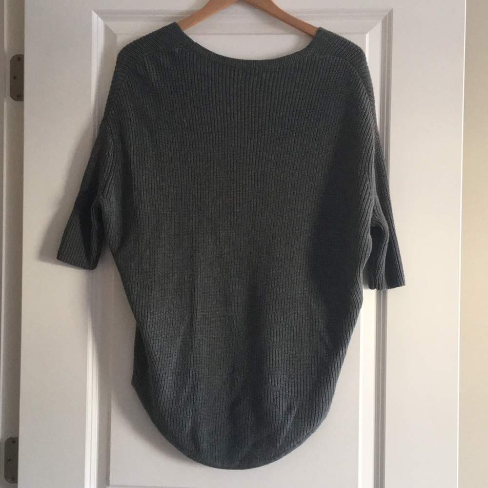 Oversized Sweater - Picture 2 of 2